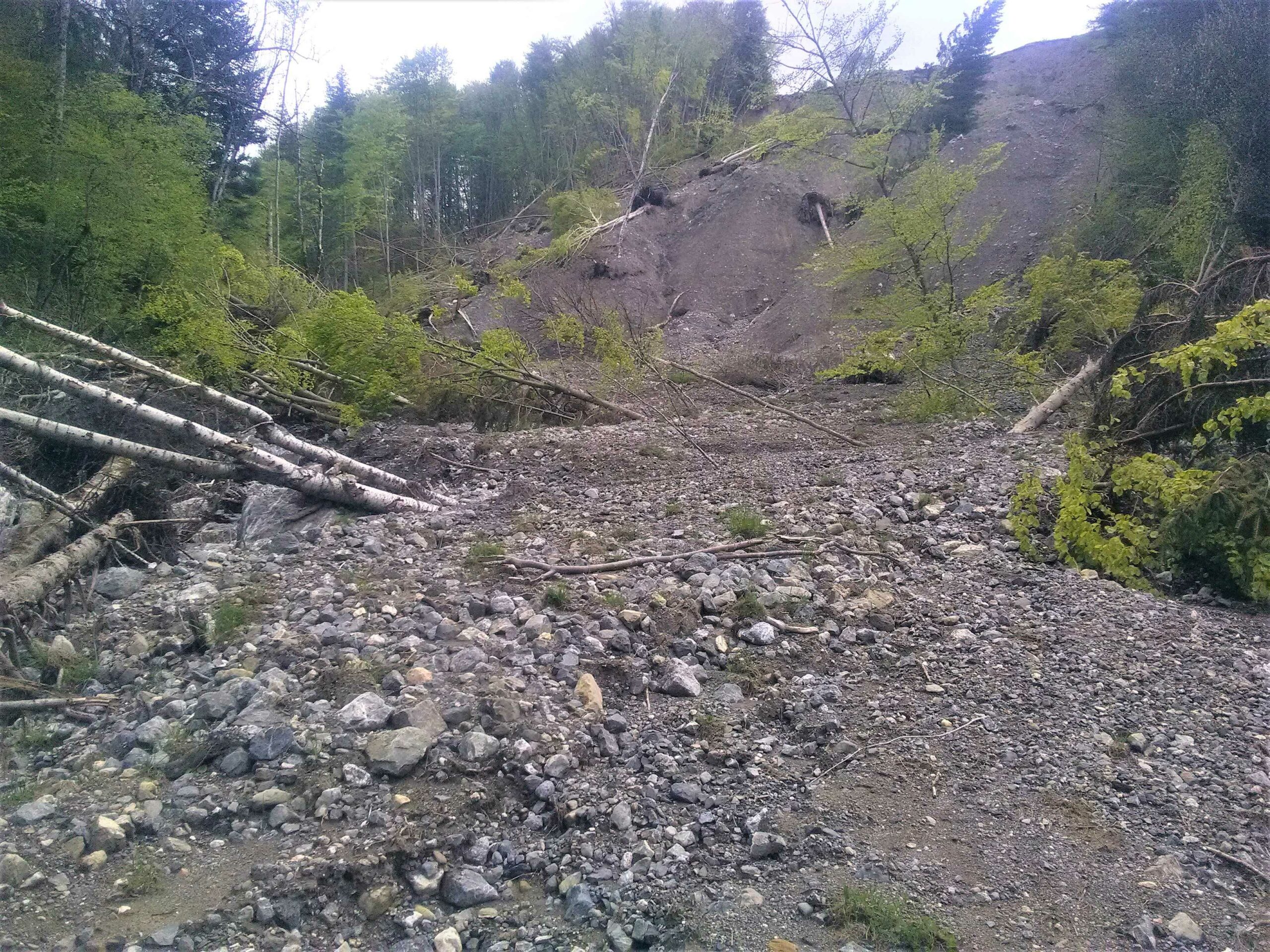 Bouchet-Mont-Charvin de gros embâcles enlevés